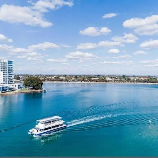 Budget Friendly Accommodation, hotel in Mandurah