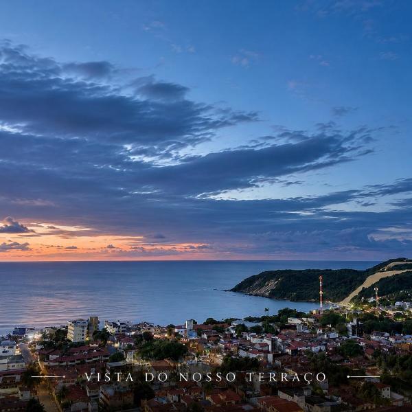 Porto Tropical Residence - 16º andar com varanda e quartos para o Mar, morro do careca e dunas