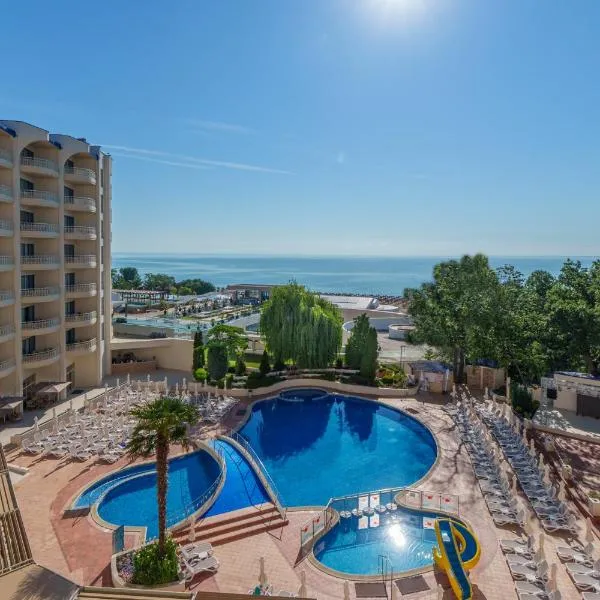 GRIFID Arabella Hotel - Ultra All inclusive & Aquapark، فندق في غولدن ساندز