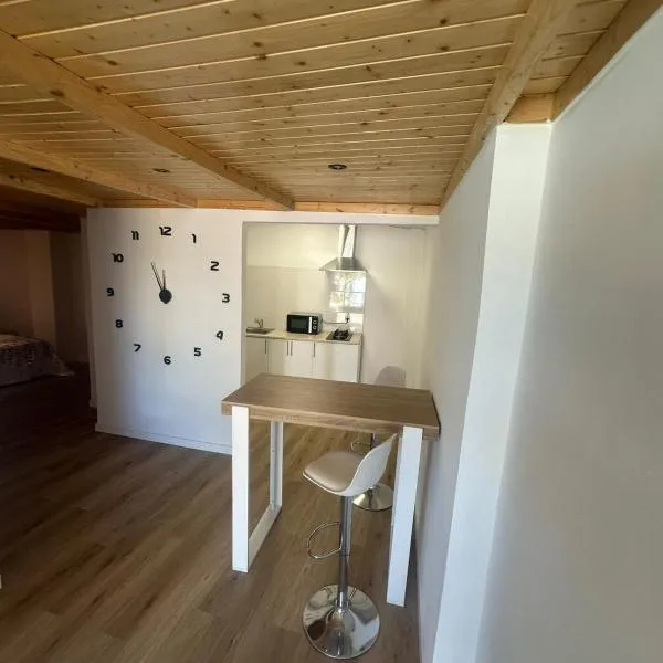 5 minutes from the island of Arous, hotell sihtkohas Villanueva de Arosa