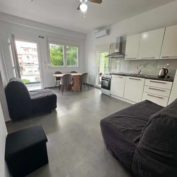 Sunset Apartment A-3, hotel en Perea