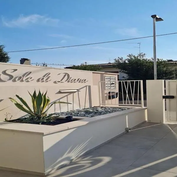 SOLE DI DIANA LUXURY Apartments: Peschiera del Garda şehrinde bir otel
