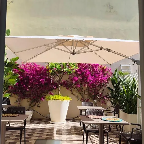 I Colori della Puglia Rooms, hotel a Trani