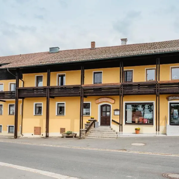 Gasthof-Metzgerei-Pension Schierlitz, hotel u gradu 'Rimbach'