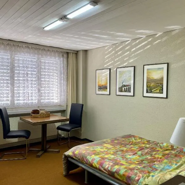 Studio Apartment Göschenen, готель у місті Ґешенен