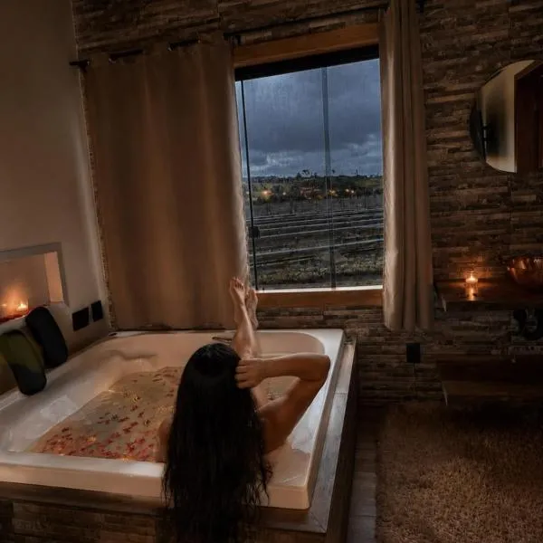 Sítio com piscina e hidromassagem em Igarapé, hotel v destinácii Igarapé