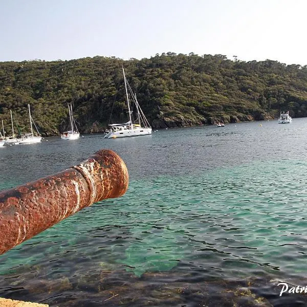 La MAISON du PORT, Hotel in Port-Cros
