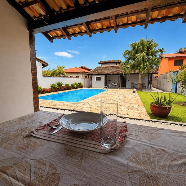 Mar Doce Lar - Casa de Praia Completa com Piscina