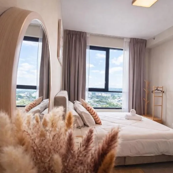 AZ Homestay BeCentral I-City Hotel Tower Shah Alam 2 Bedroom 1 Bath with Free Parking, Hotel in Shah Alam