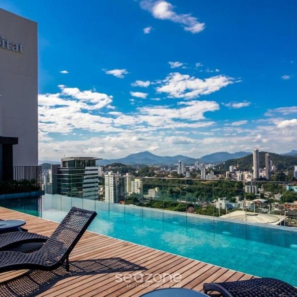Conforto em Cond. c/ Piscina em Blumenau PIN1909