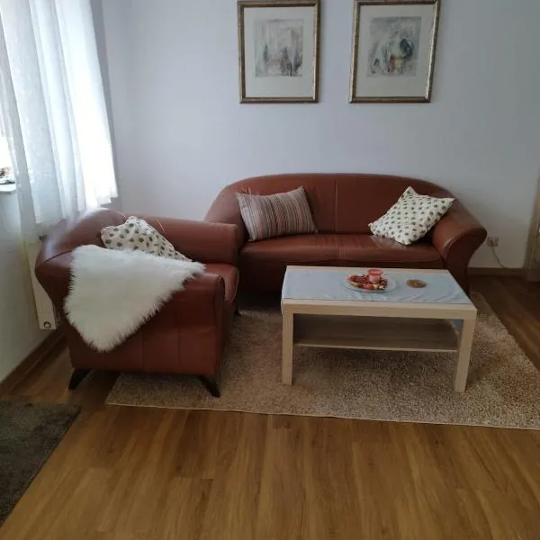 Gästezimmer mit eigenem Eingang, хотел в Швабиш Хал