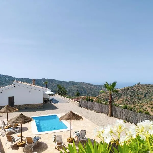 Villa el Mirador de la Axarquía, hotel en Daimalos