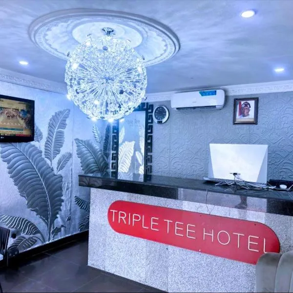 Triple Tee Hotel, hotel a Lagos