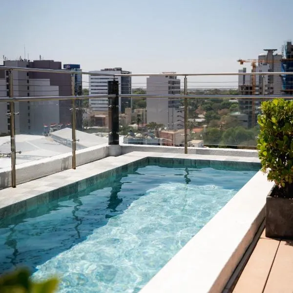 The Hub Urban Hotel, hotel v mestu Asuncion