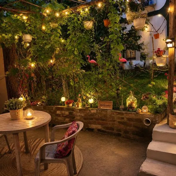 Private Guest Room with Garden Access, hotel in Skopje
