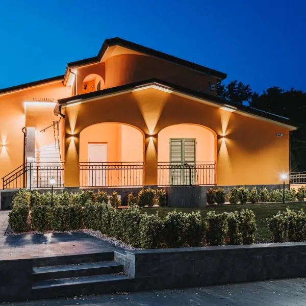 La Perla Gialla, hotel a Sarzana