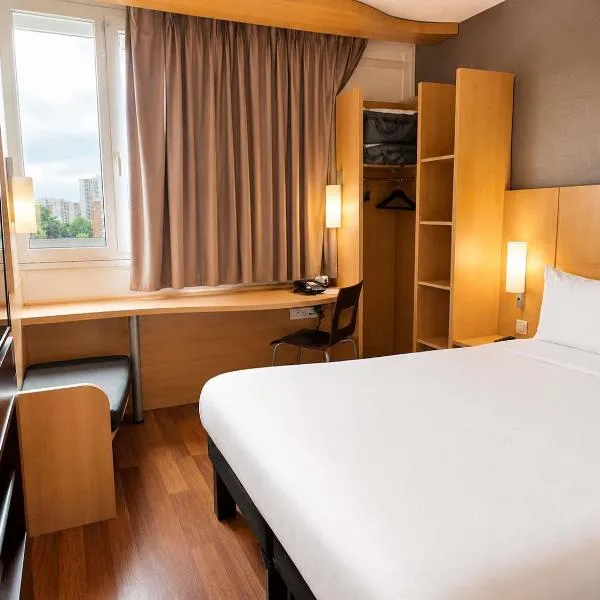ibis Paris Porte d'Italie, отель в Париже