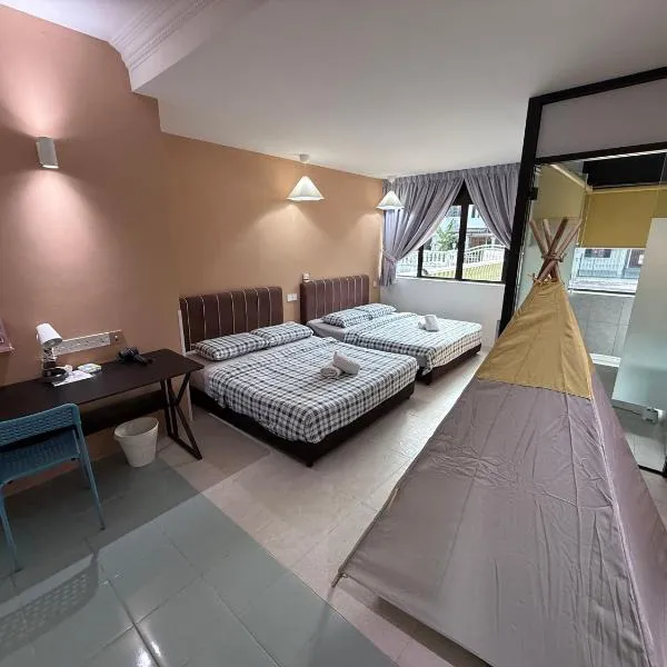 Dino House, hotel i Taiping
