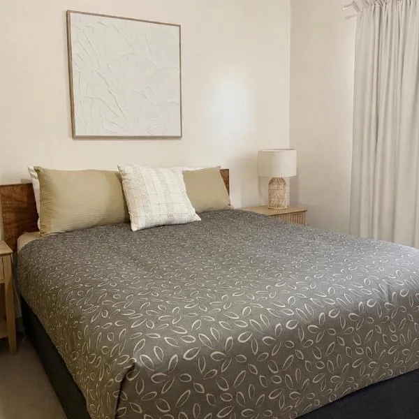 Kimba Units - Better than a motel room - self contained and pet friendly, hotel di Kimba