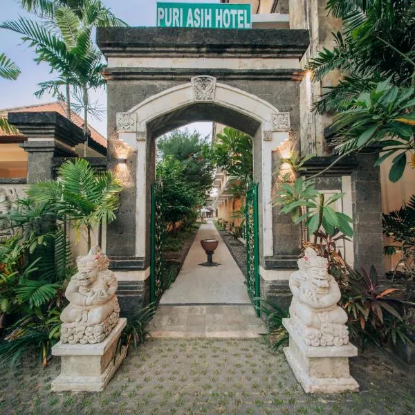 New Puri Asih Hotel โรงแรมในกูตา