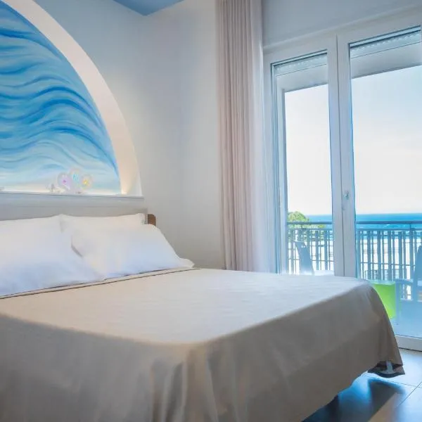 Lumina Rooms, hotel in Torre dell'Orso