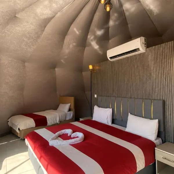 FLORA RUM LUXURY CAMP & Bubble Hotel, hotel v destinácii Wadi Rum