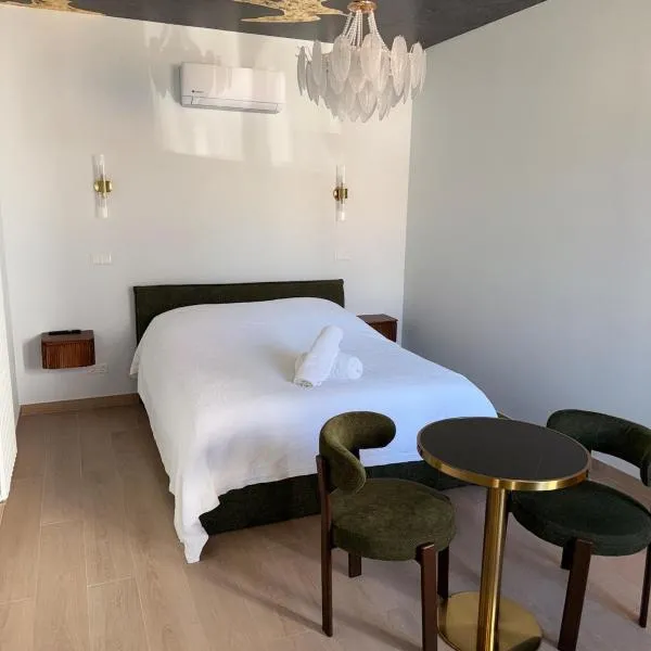 Suite mit Kochnische, 15 Min Frankfurt Flughafen, Parkplatz, hotel v destinaci Flörsheim