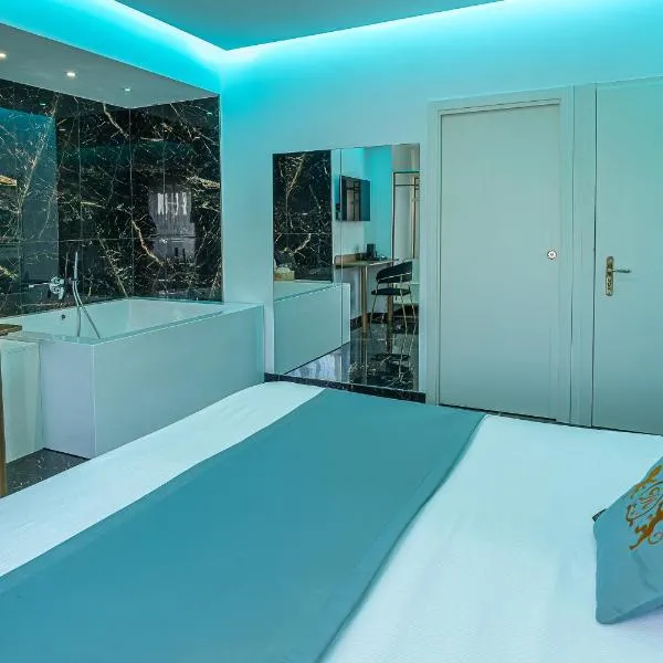 馬克斯酒店，阿韋爾薩的飯店