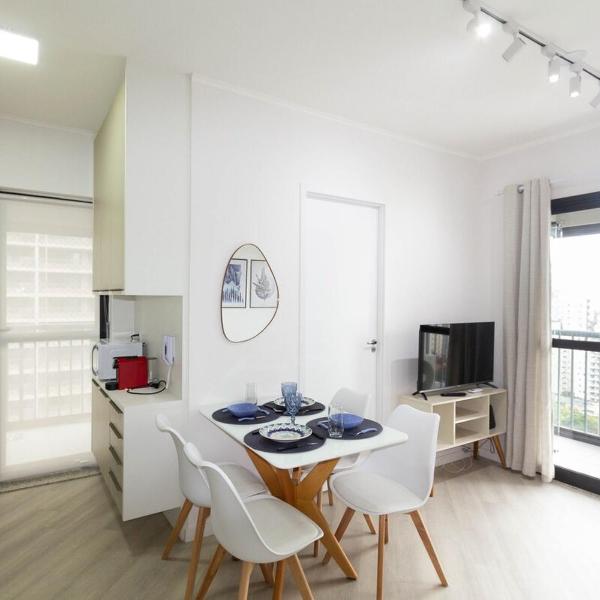 2 bedroom apartment - close to Allianz Park