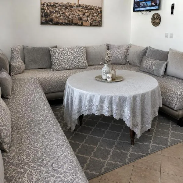2km from fes airport, hotel em Oulad Tayeb