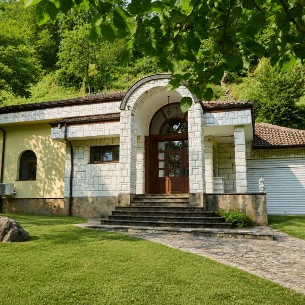 Viesnīca Guest House Fedor pilsētā Ribarica