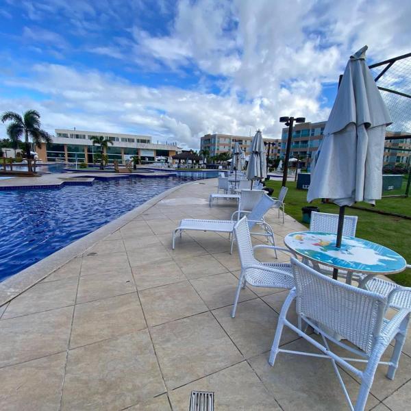 Muro Alto Condomínio Clube – Flats completos para a família por Yolo - Foto 4