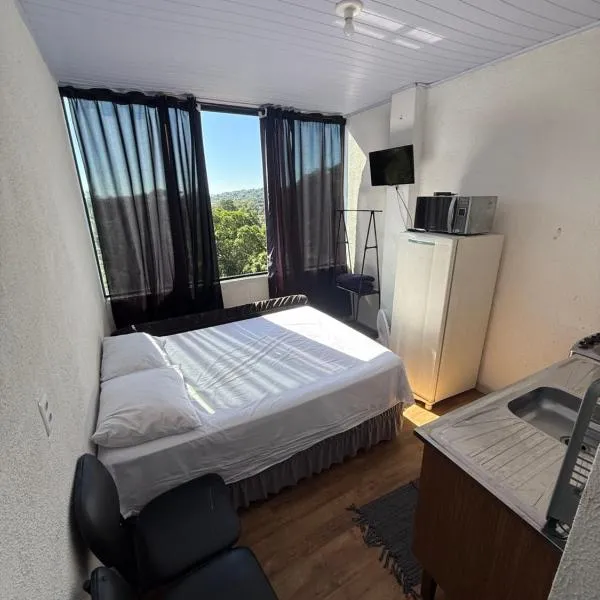 Lindo Apto Mobiliado, Smart TV - Caieras, hotel di Caieiras