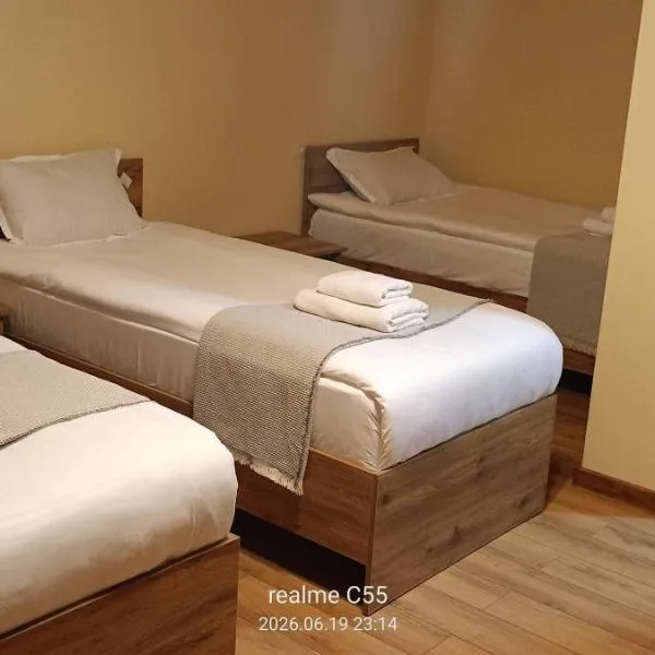tina's apartment, отель в городе Местиа
