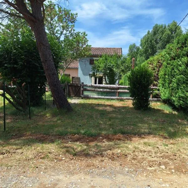 Les cyprès, hotel a Lagorce