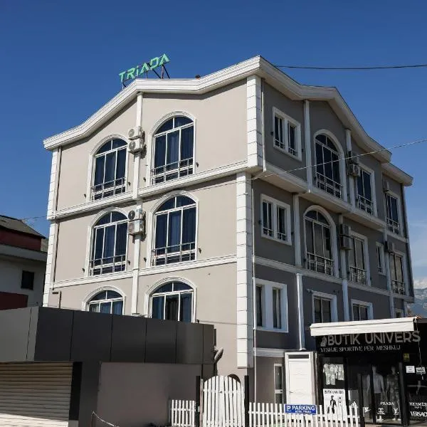 Hotel Triada, hotel a Fushë-Krujë