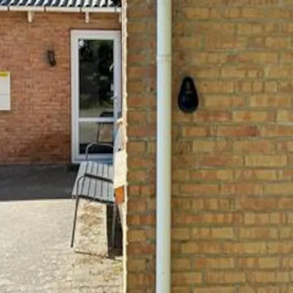 4 star holiday home in Hjørring, hôtel à Lønstrup