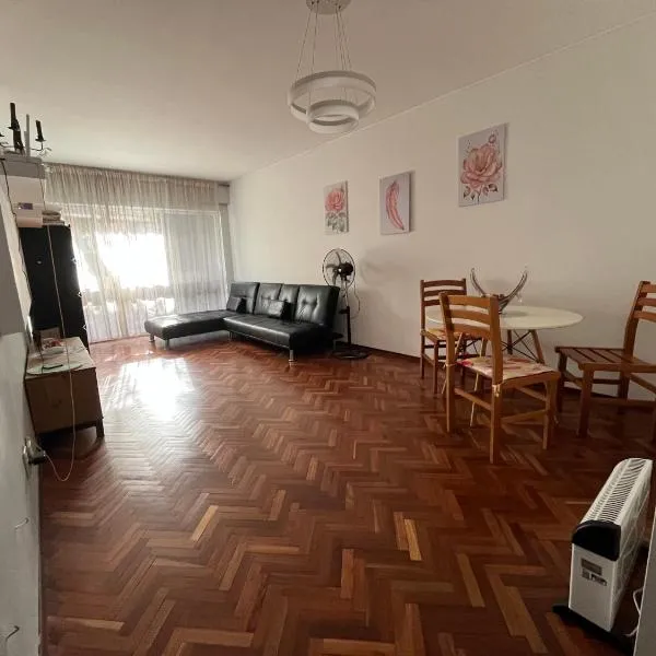 Montevideo में, होटल POCITOS - Amplio, cómodo y céntrico apartamento