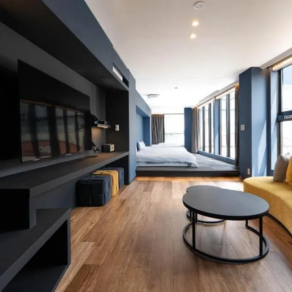 Craft Hotel Antenna Shinjuku Koenji - 55sqm Private Floor, khách sạn ở Tokyo