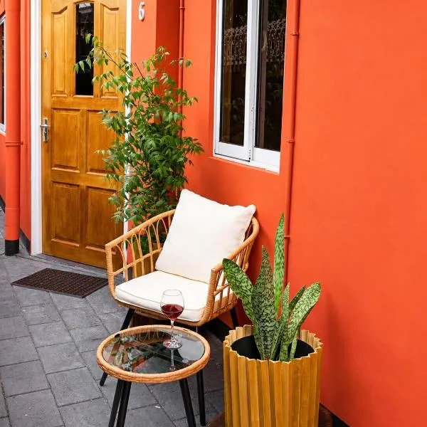 DOLFIJN STUDIOS Comfortable 1BR Apartment Fast WiFi AC North Paramaribo, hotell sihtkohas Paramaribo