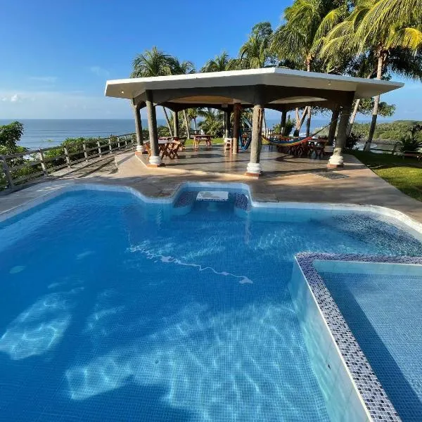 Hotel Miraflores, viešbutis mieste El Kukas
