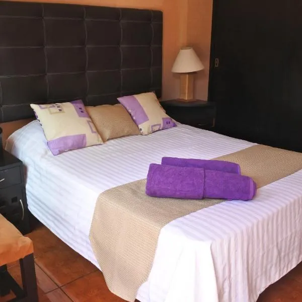 Hotel Mi Casa en Tepoz, hotel u gradu Tepostlan