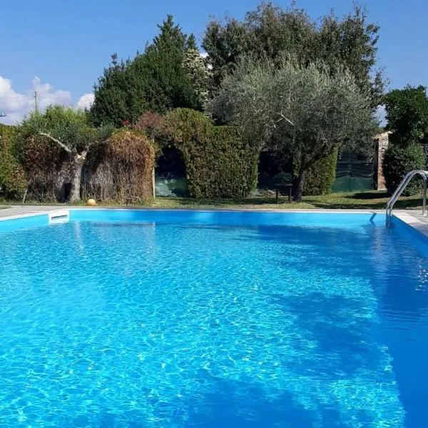 Casale Battaglini, viešbutis mieste Castelnuovo Cilento