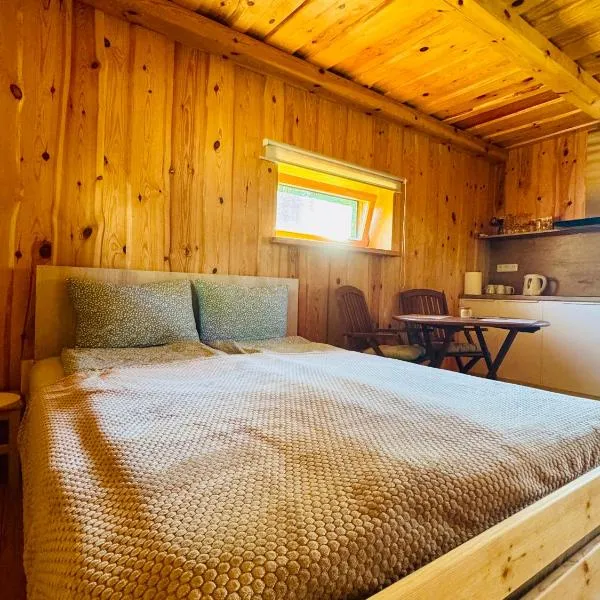Stripeikių Bitė, hotel v destinácii Varniškės I