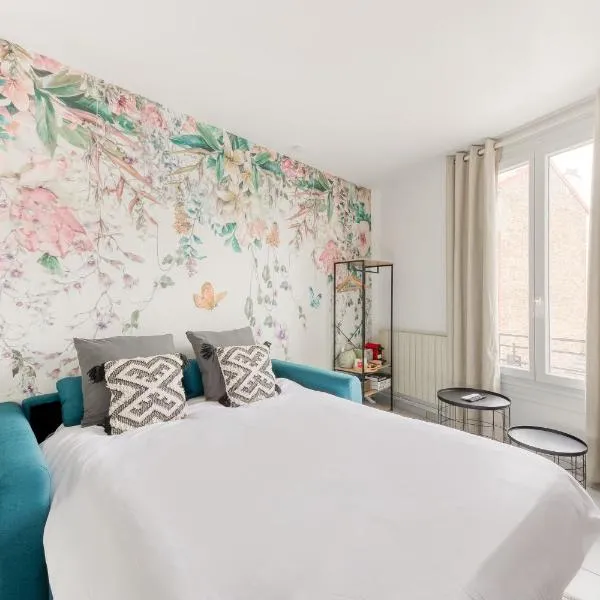 Studio à 30s du RER E,Paris en 20 min, Hotel in Paris