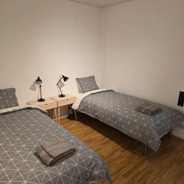 Örnsro Boende - Hus och rum, hotell i Skara