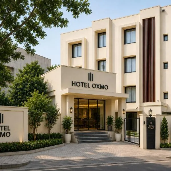 Hotel Oxmo Delhi Airport