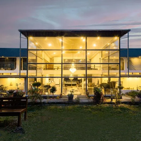 Mainland Resorts & Spa by Kolaahalam, hotel em Yercaud