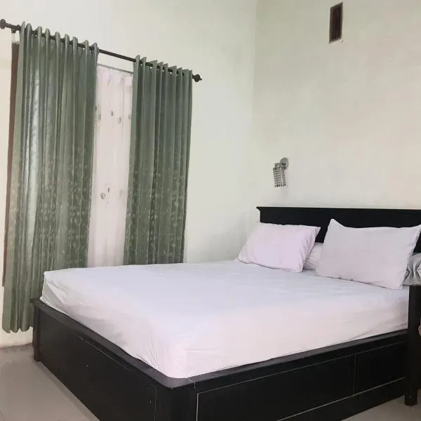 Hansel Homestay, ξενοδοχείο σε Batu