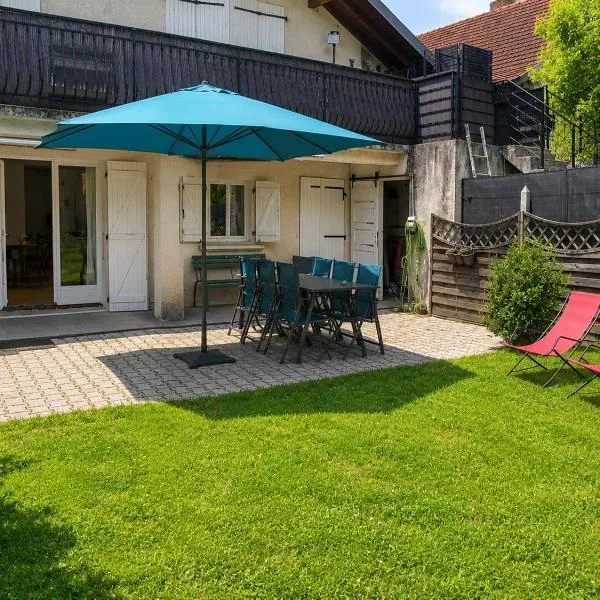 Le Coccoon'Ain - RDC avec jardin privé, hotel v destinácii Virignin